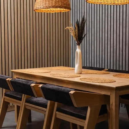 Black & White Вилла *