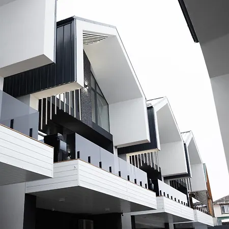 Black & White By Fomich Group Villa