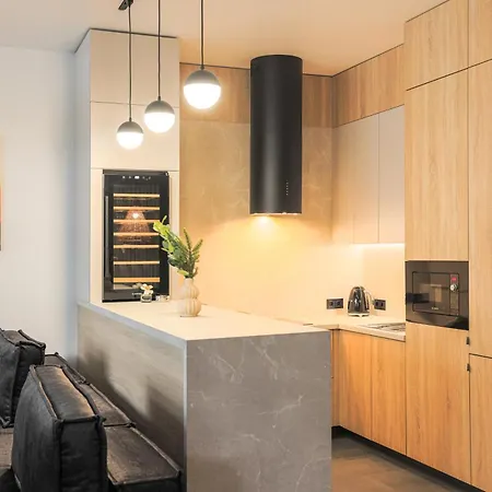 Black & White By Fomich Group Villa Bukovel