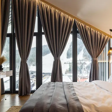 Villa Black & White By Fomich Group